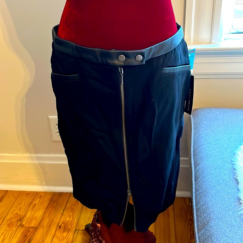 Willi Smith double zipper.  Size 8. New.